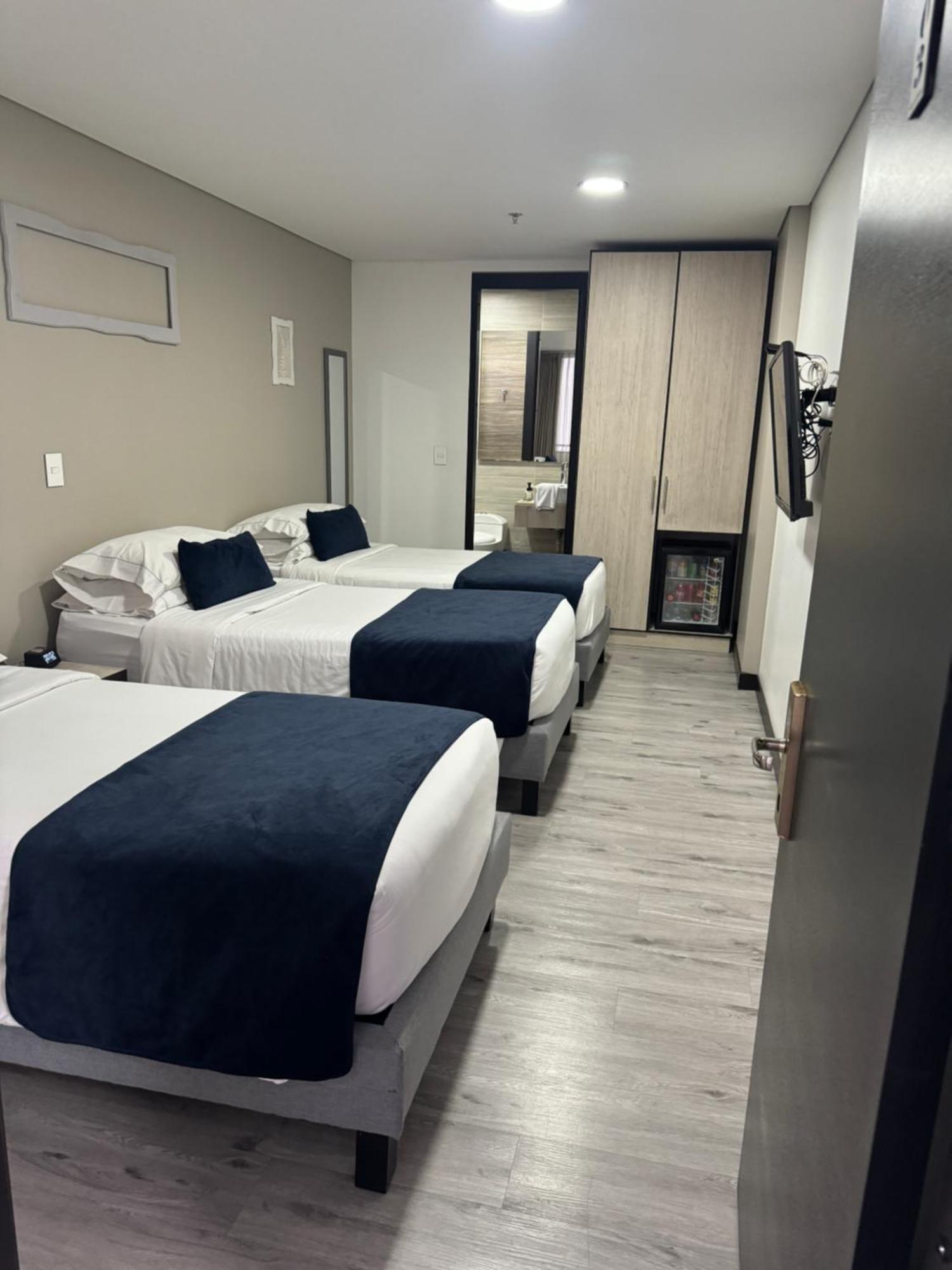Hotel Wlh Silver Corferias 波哥大 外观 照片