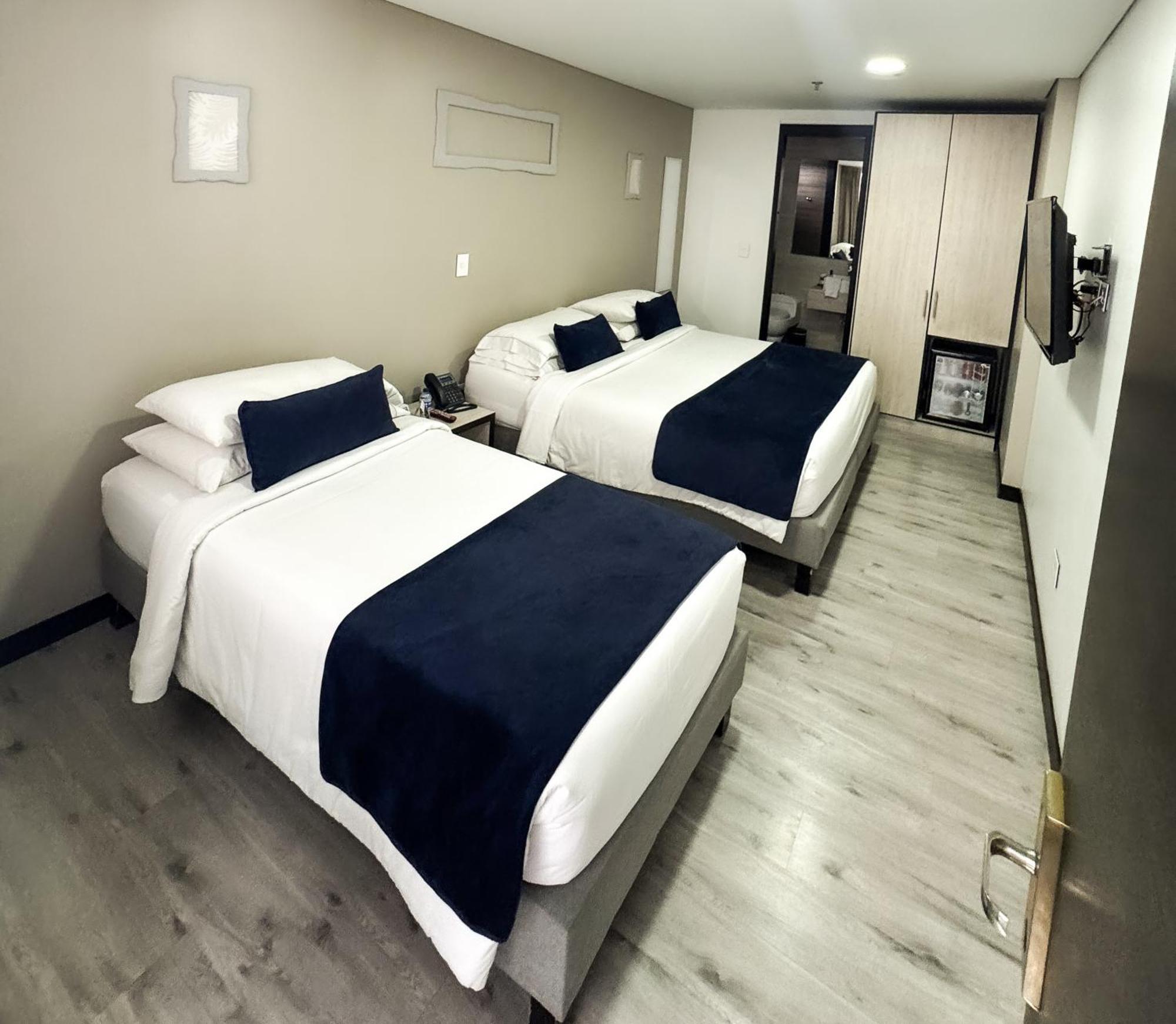 Hotel Wlh Silver Corferias 波哥大 外观 照片