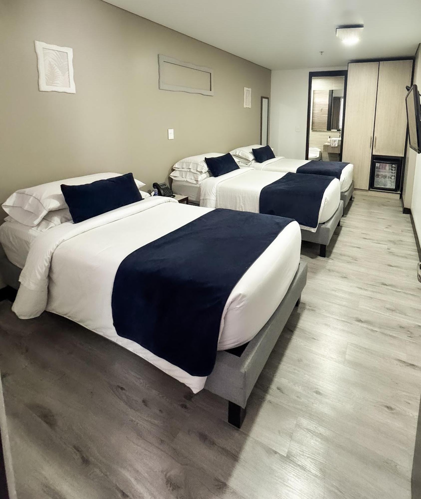 Hotel Wlh Silver Corferias 波哥大 外观 照片