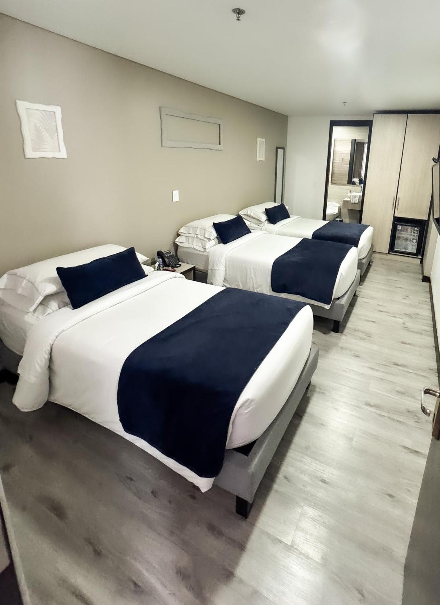 Hotel Wlh Silver Corferias 波哥大 外观 照片